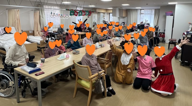 ネオライフデイサービスの最大のクリスマス会